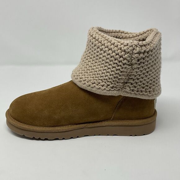 UGG Darrah Girls Sweater Knit Chestnut Suede Sheepskin Foldover Button 5 Kids - Picture 7 of 16